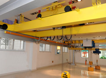 چین 10ton, 10ton / 3.2ton Light Duty Bridge Crane With Electric Wire Rope Hoist For Warehouse / Storage / Machine mill تامین کننده