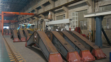 چین Excavator truck long reach boom used for mining machinery  تامین کننده
